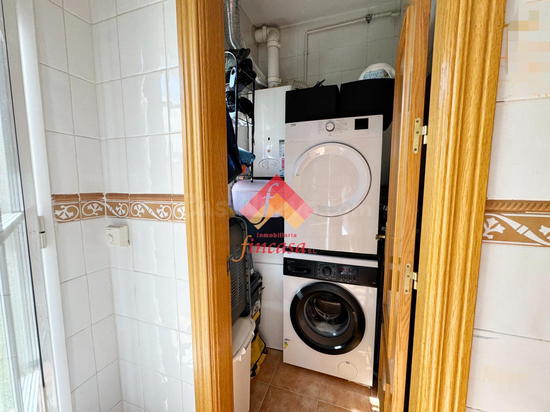 ESTUPENDA CASA EN ZONA DE ARENAL - foto 4