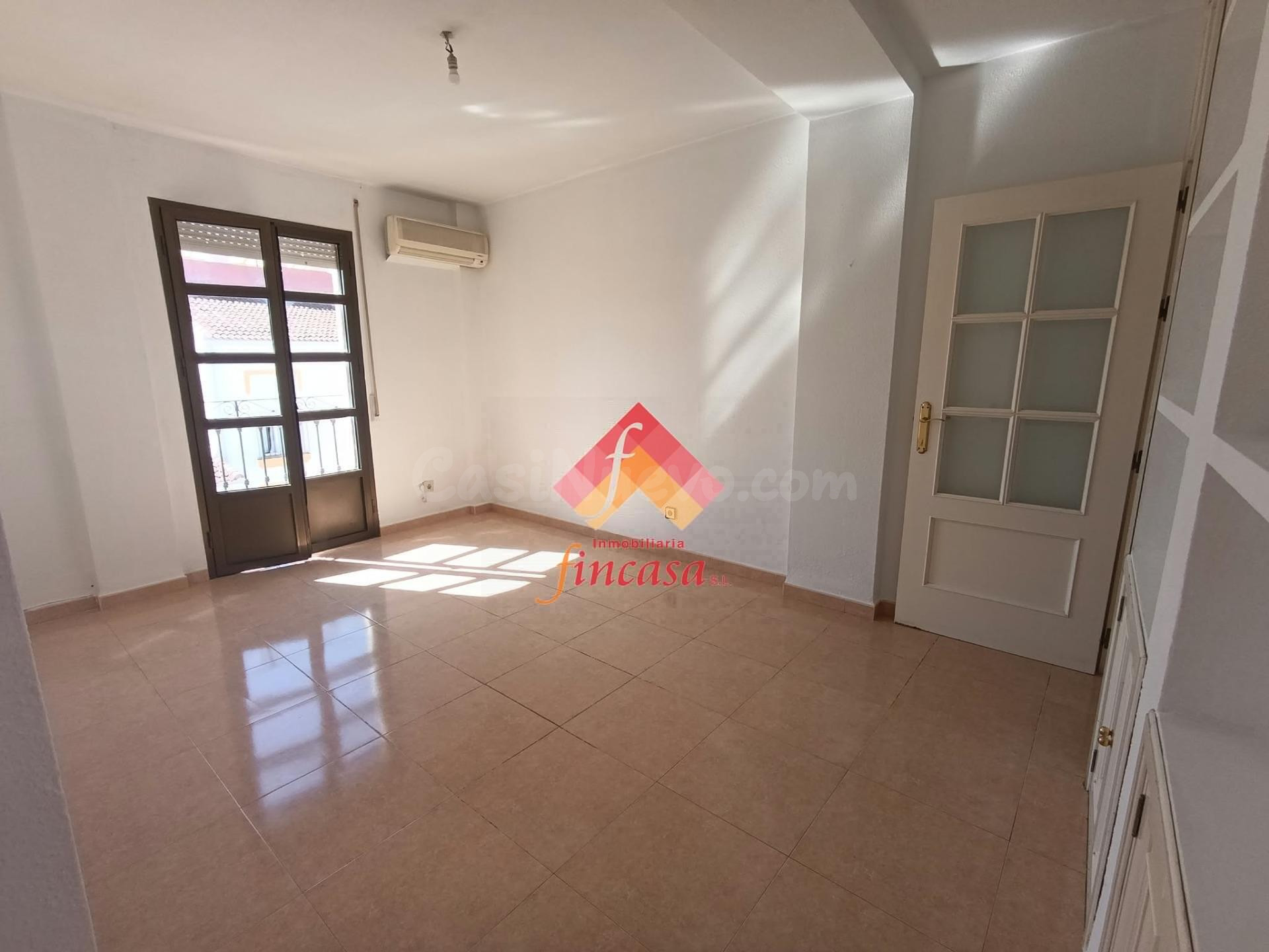PISO EN PLENO CENTRO DE RONDA