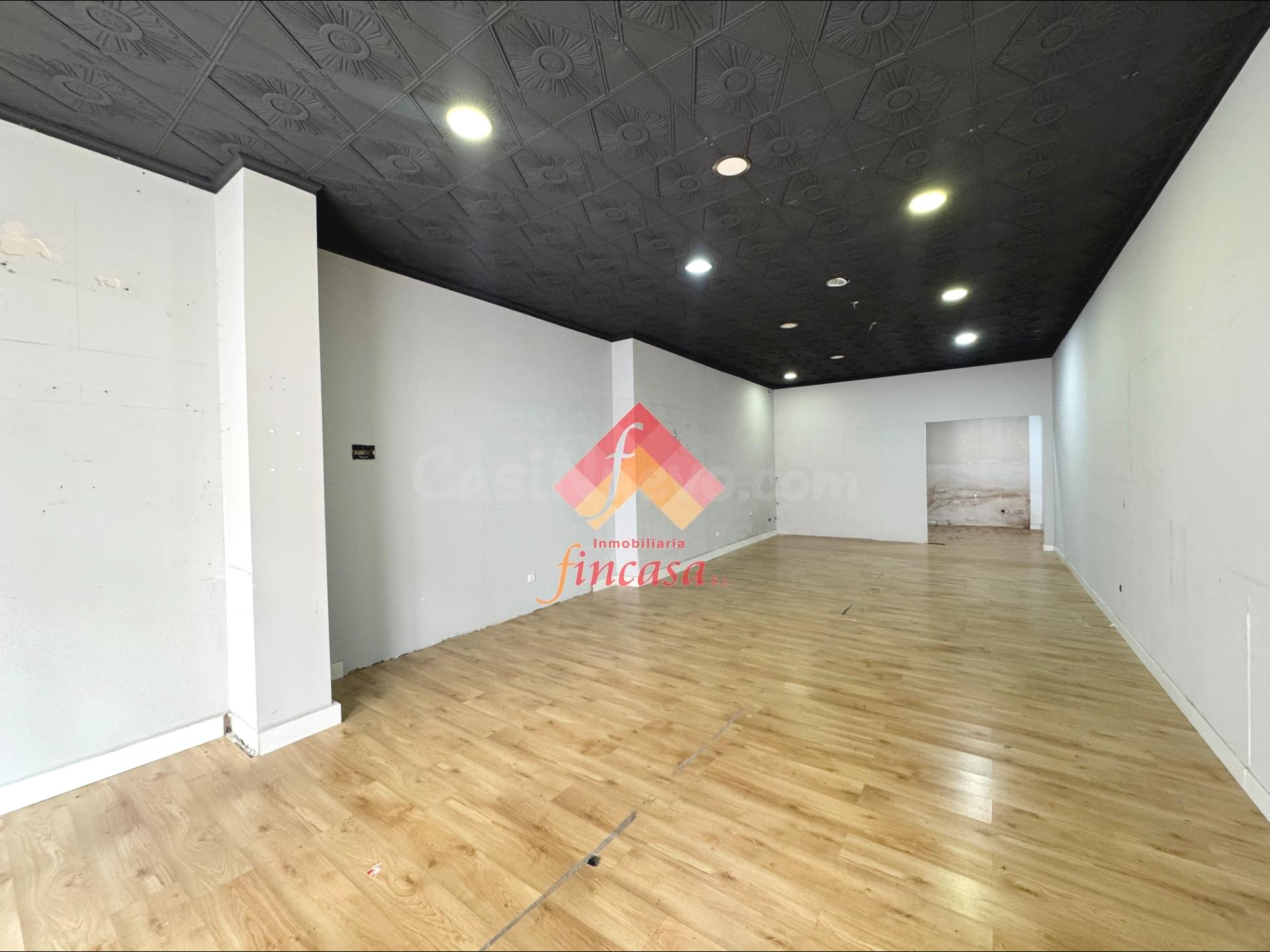 LOCAL COMERCIAL EN VENTA EN EL CENTRO DE RONDA