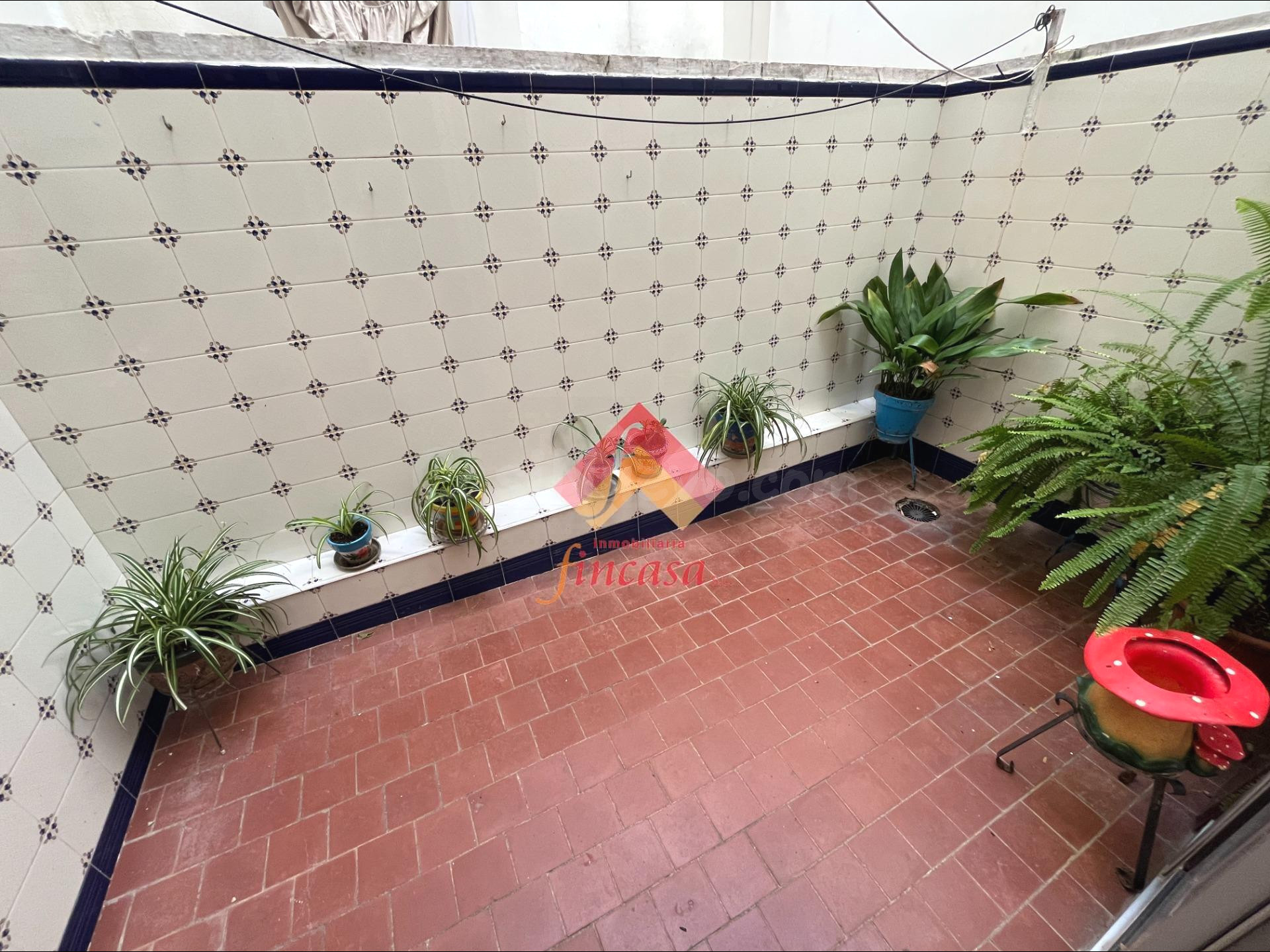SE VENDE PISO EN ZONA DE SAN RAFAEL - foto 4