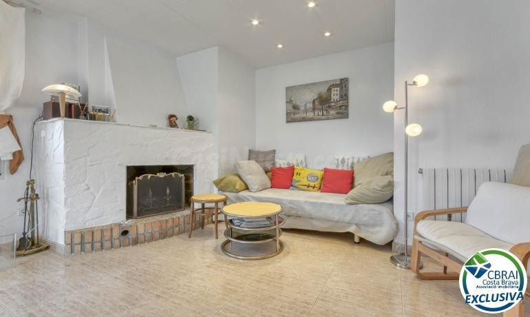 Apartamento en Roses