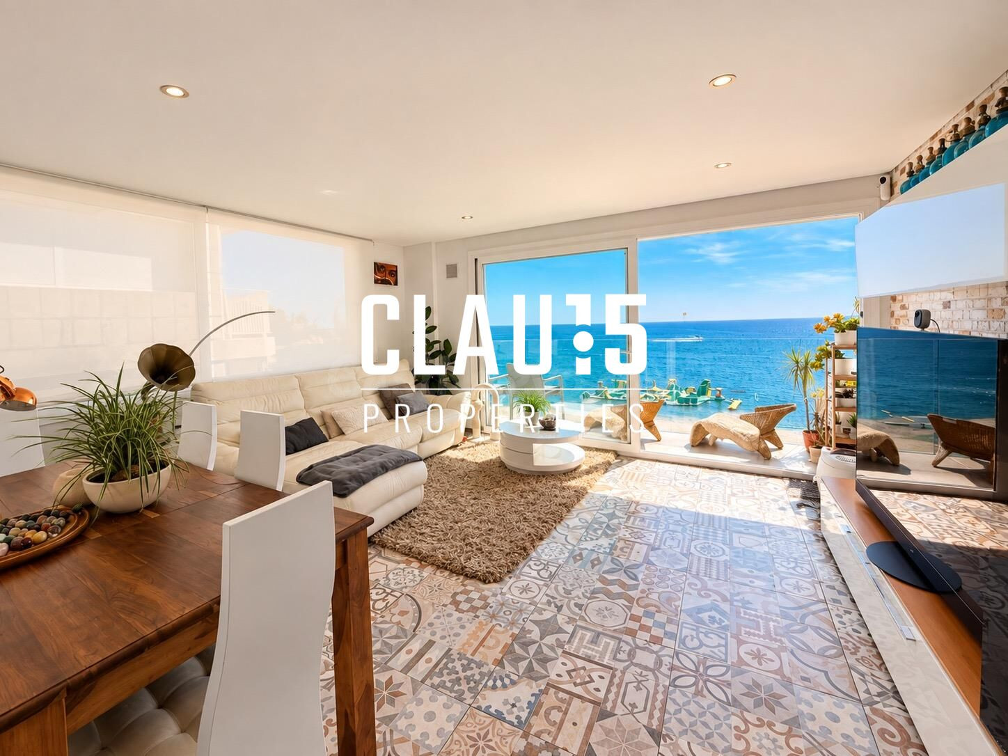 Espectacular piso en venta con vistas frontales al mar en Ll - foto 4
