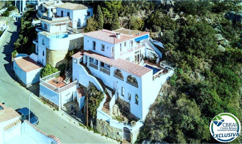 Magnífica casa con vista panorámica a la Bahía de Roses + Li - foto 3