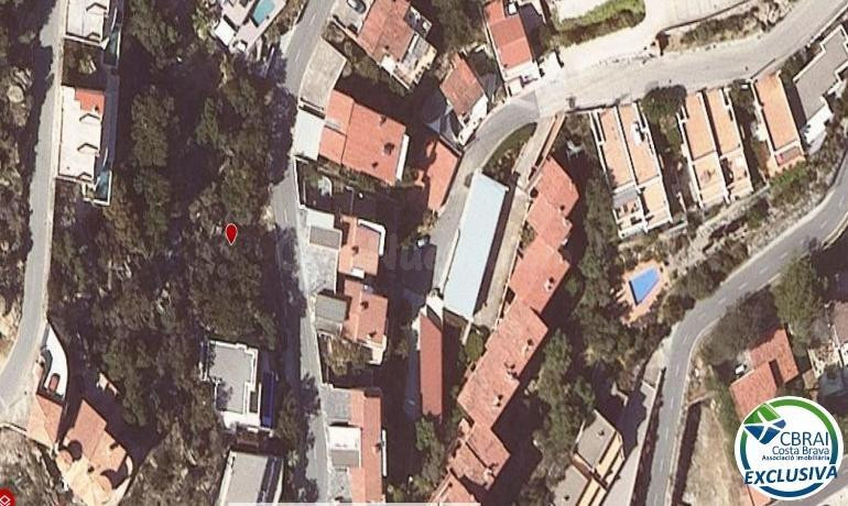 PARCELA URBANA DE 604 M2 EN CANYELLES PETITES CON VISTA AL MAR