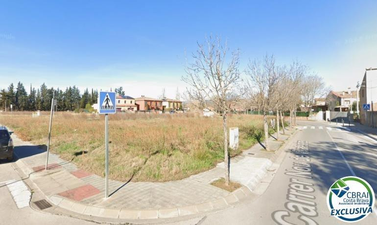 Parcela en venta en Vilatenim