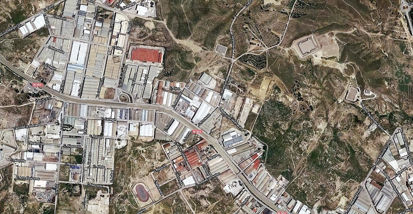 Parcela industrial urbanizada Polígono La Polvorista