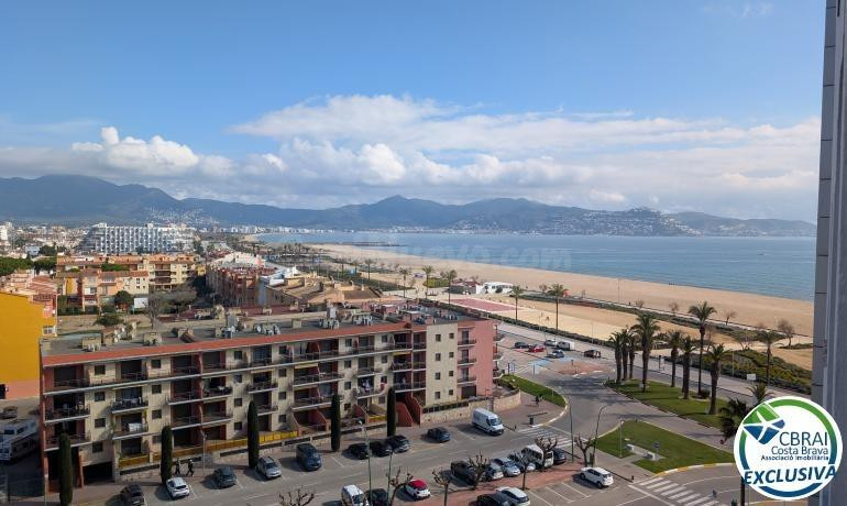 Estudio con cabina renovado con vistas al mar – Empuriabrava