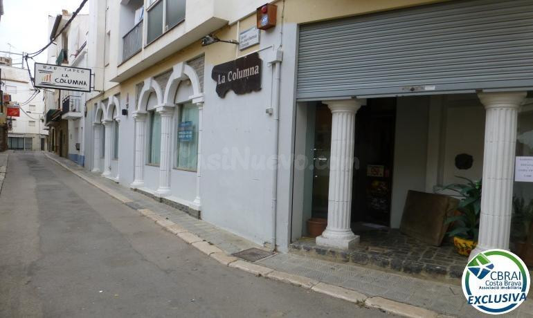 En venta restaurante centro Roses