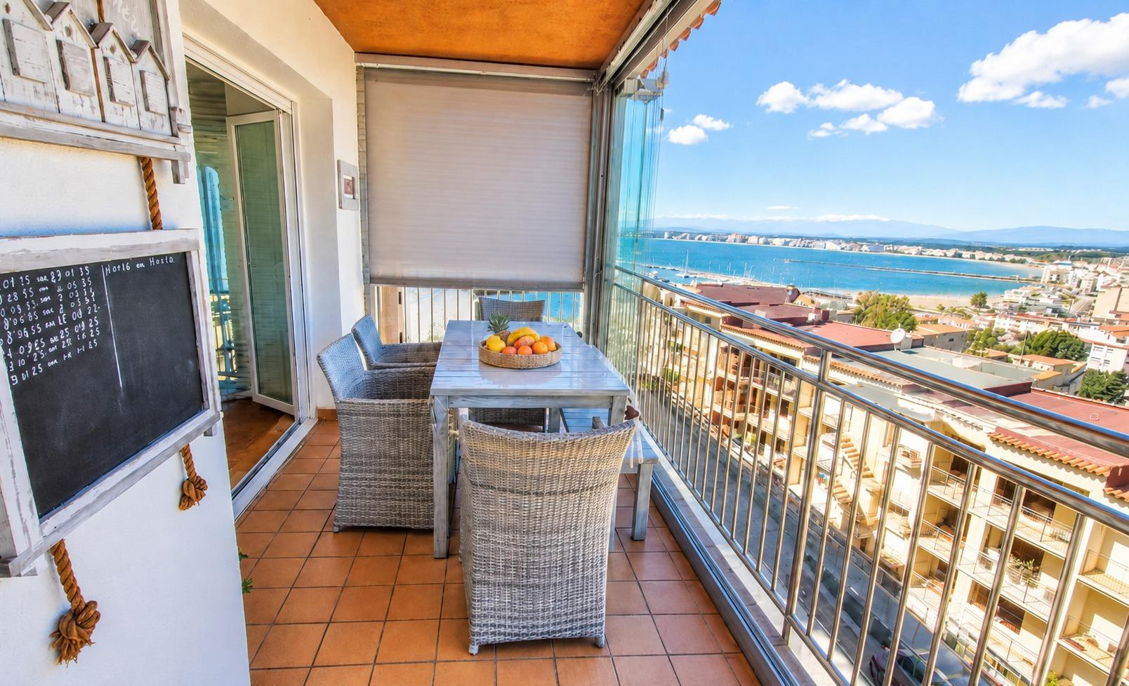 Apartamento con vistas en Puig Rom – Roses