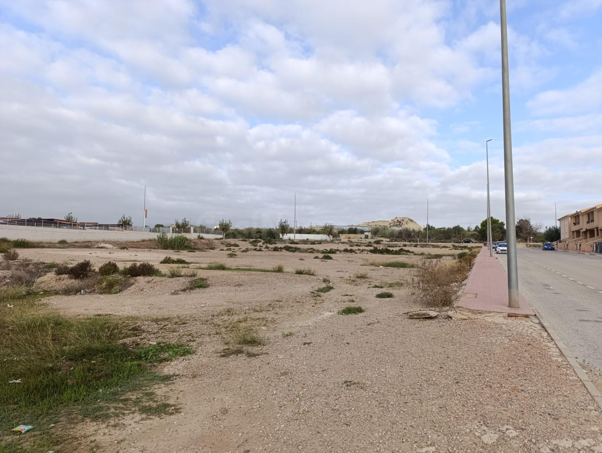 Suelo Urbano Terciario en Ceutí. - foto 3