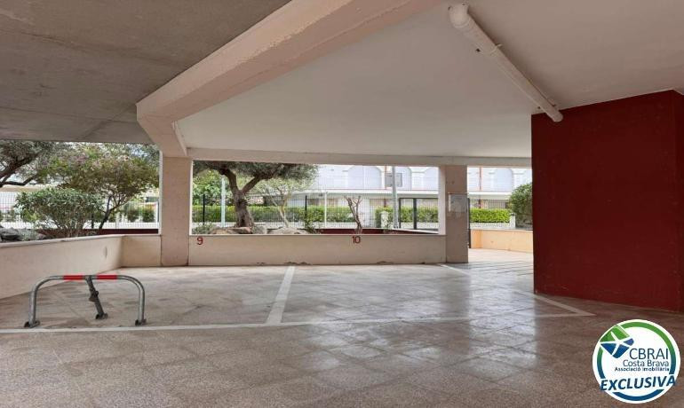 Plaza de aparcamiento en venta - Centro Comercial Santa Margarita