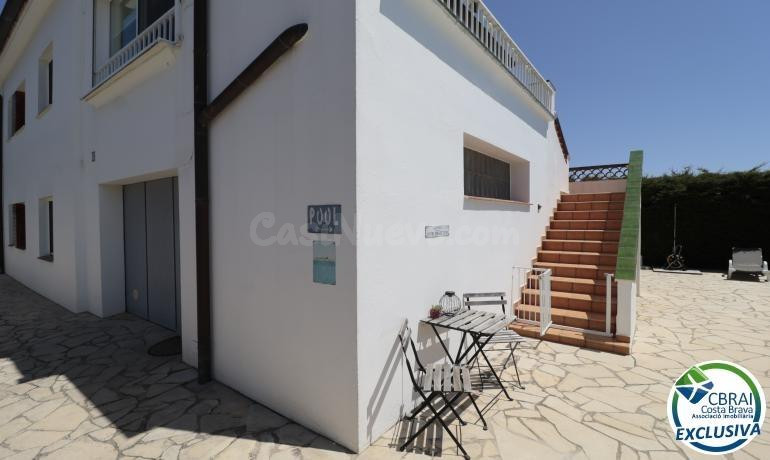 Casa muy cuidada y muy bien situada en la Garriga en Roses - foto 5