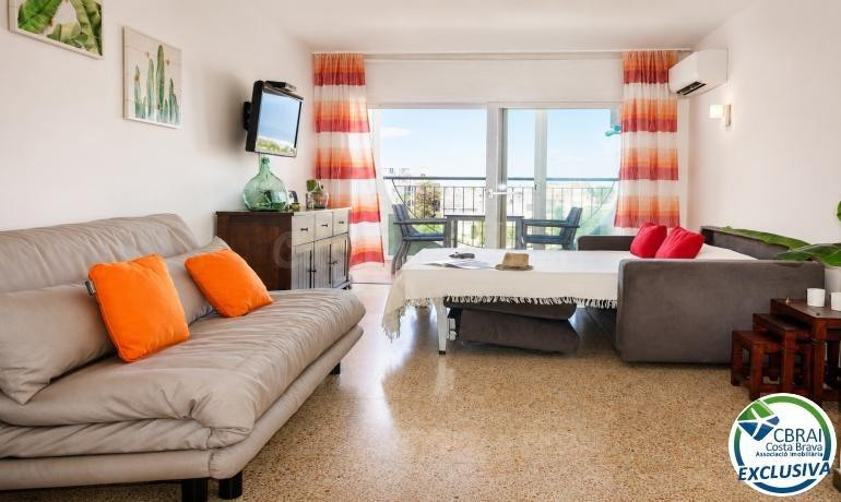 Apartamento con espectaculares vistas al canal, a 3 minutos 