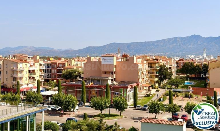 Apartamento totalmente reformado a 100 metros de la playa co - foto 4