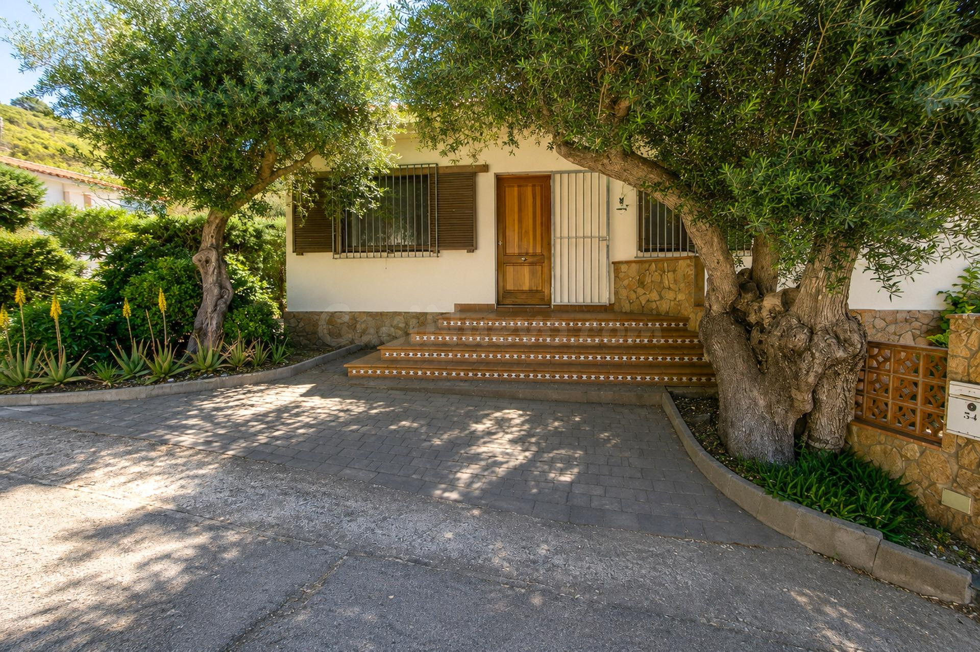VILLA CON VISTAS AL MAR, PISCINA Y CASA DE INVITADOS EN MAS  - foto 3
