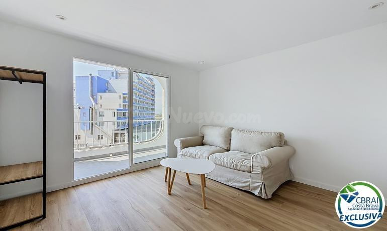 Apartamento en primera línea de mar en Empuriabrava