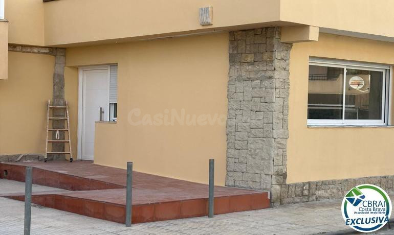 Apartamento reformado a 200 m de la playa