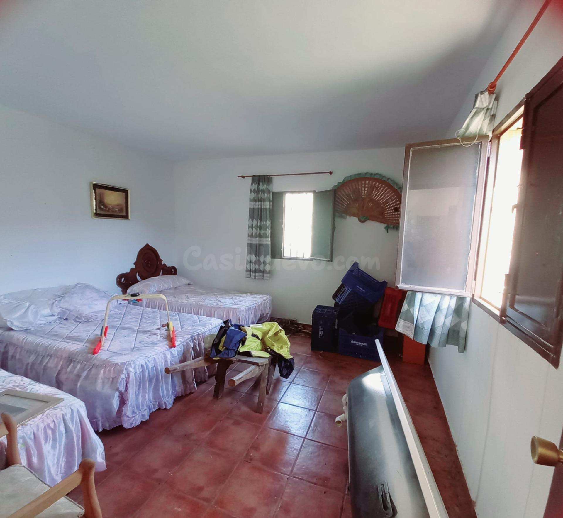 Parcela con casita en venta en Canillas de Aceituno