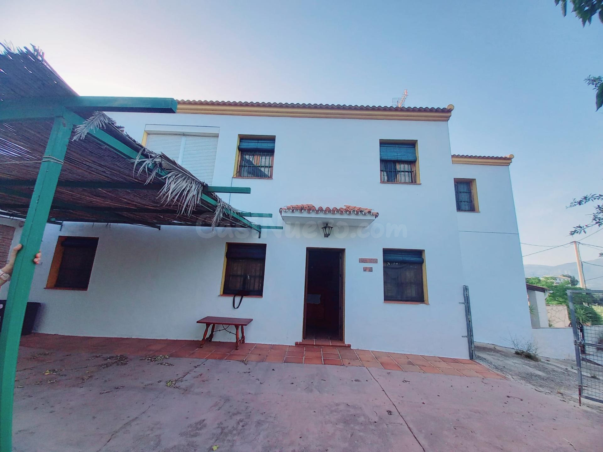 Fantástica casa en venta en Comares!! - foto 4
