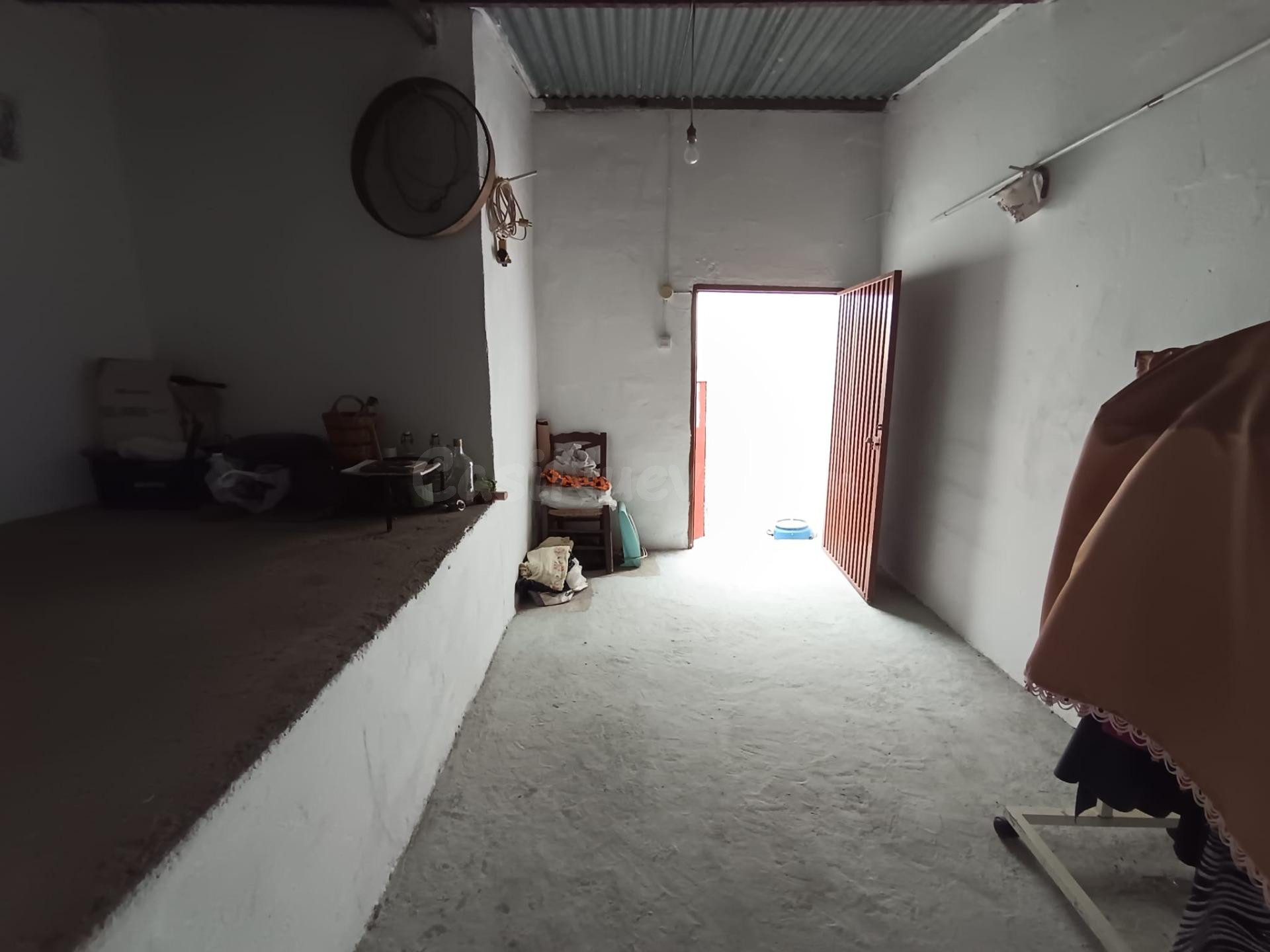 Casa en venta en Canillas de Aceituno. - foto 3