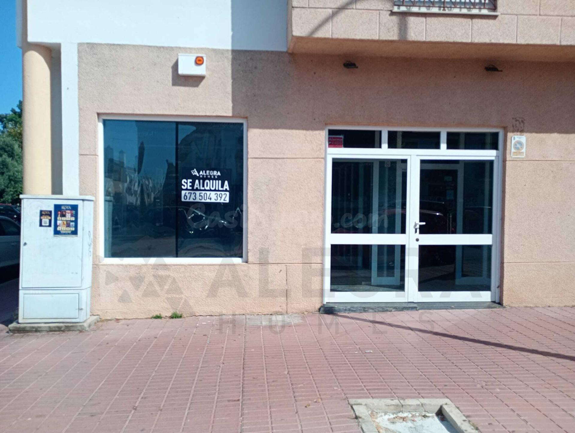 Local comercial 107m² en alquiler - Zona Carrefour