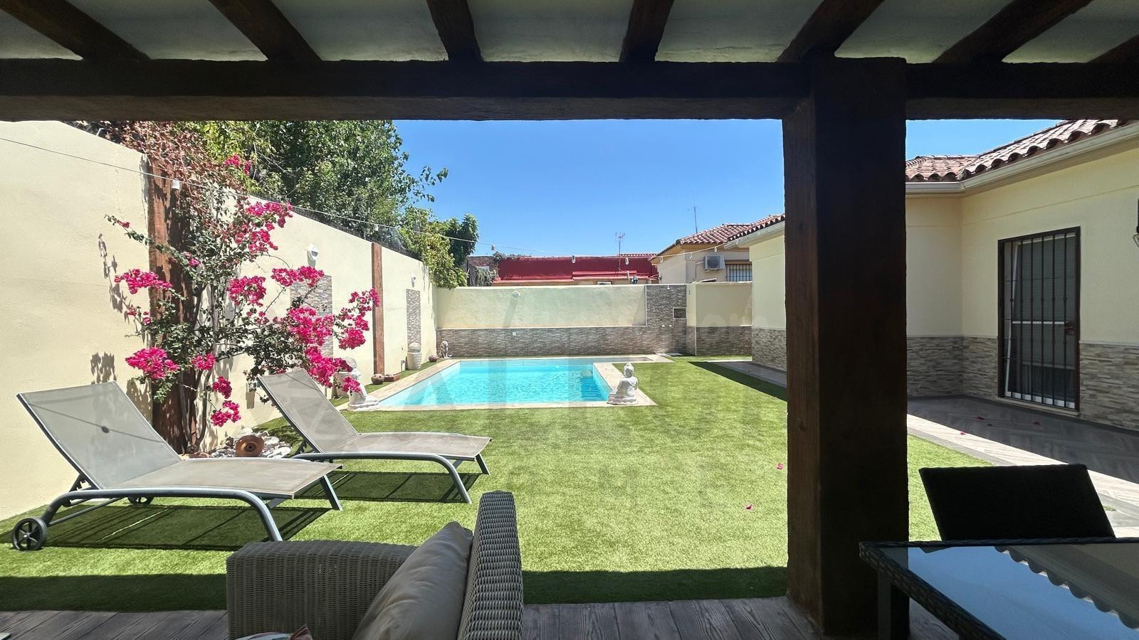 Chalet 4 habitaciones 130m² en alquiler - guadabajaque