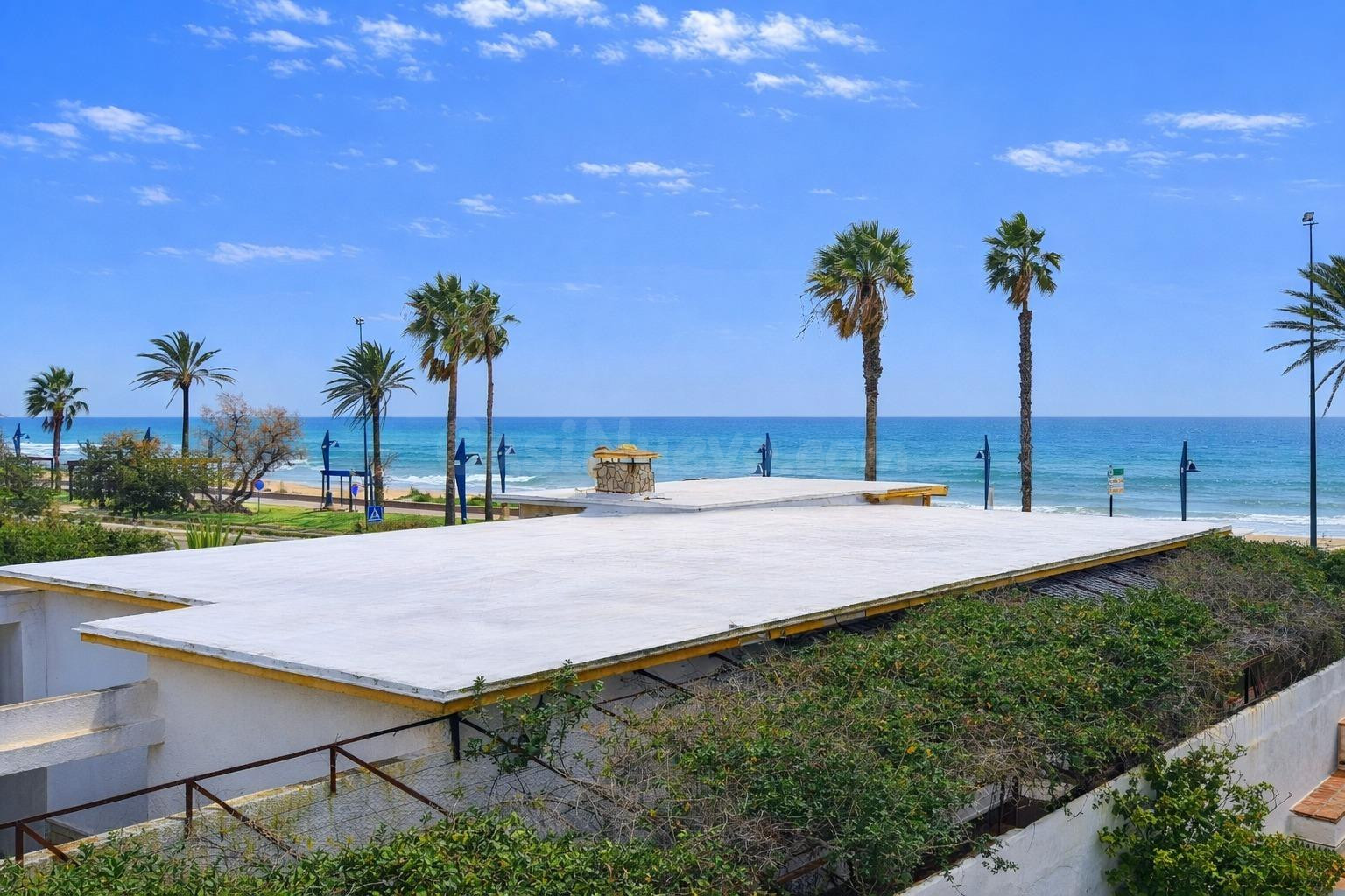 SE VENDE PISO EN CHICLANA DE LA FRONTERA , ZONA CAMPANARIO