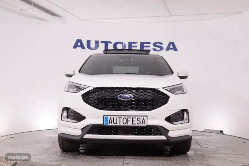 Ford Edge - foto 2