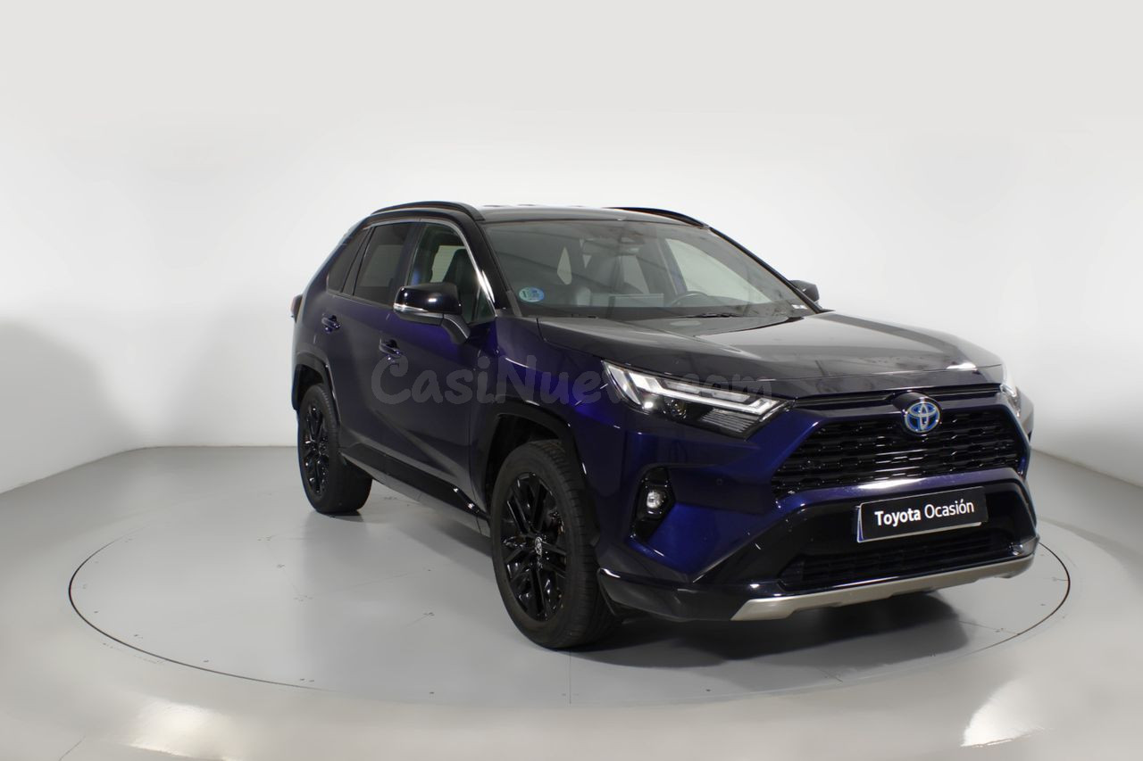 Toyota RAV4 Híbrido 4x4 Barcelona - Equipamiento Premium y Entrega Express