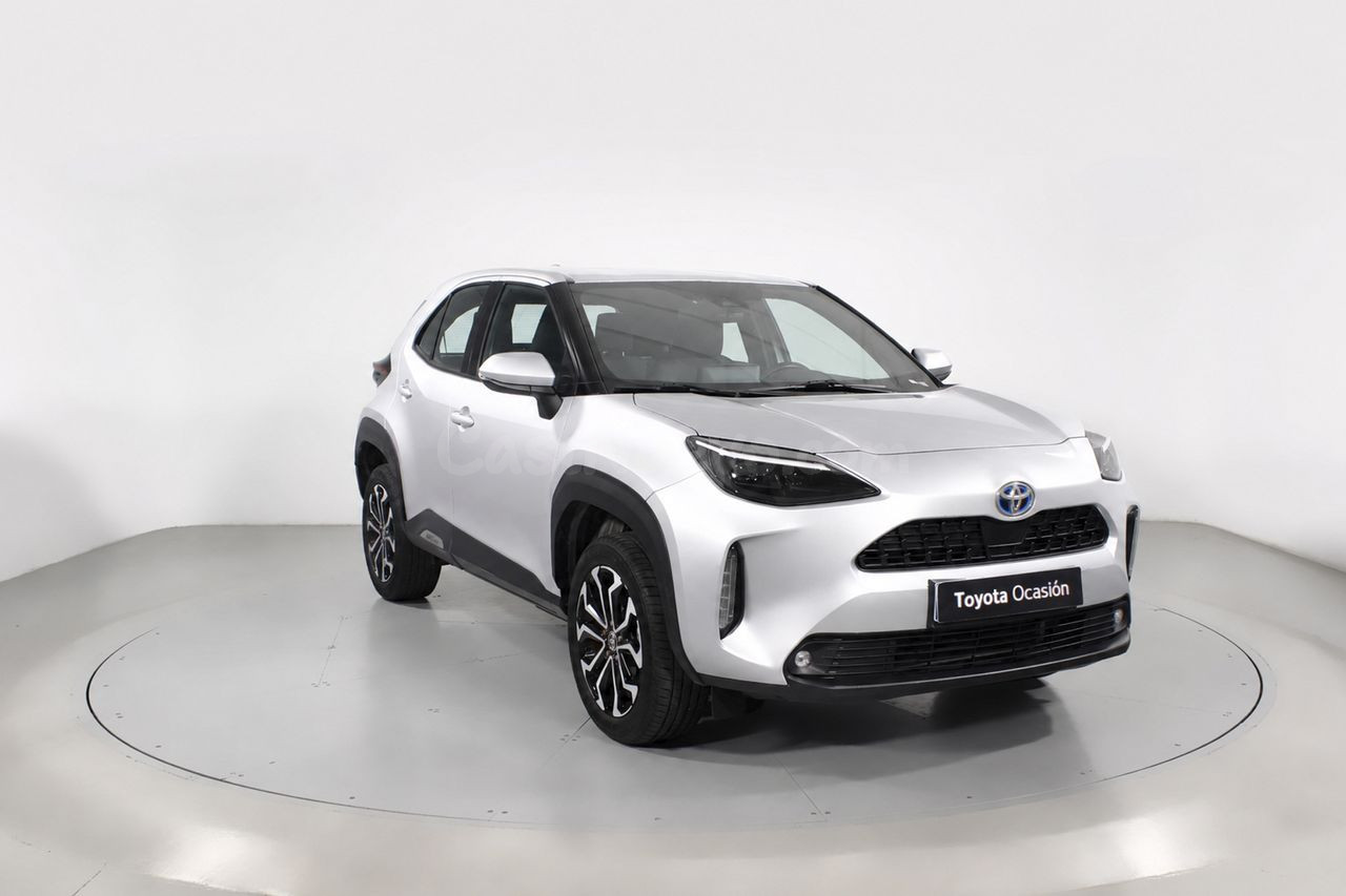 Toyota Yaris Cross Barcelona - Híbrido 5 plazas con tecnología premium