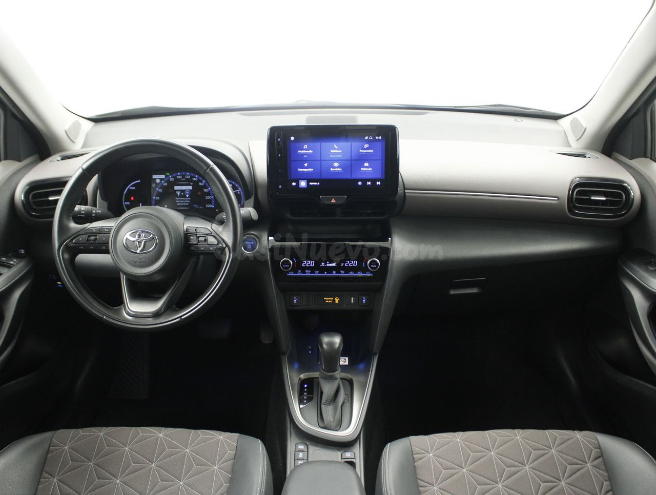 Toyota Yaris Cross Híbrido 5 plazas Barcelona - Entrega Rápi - foto 4