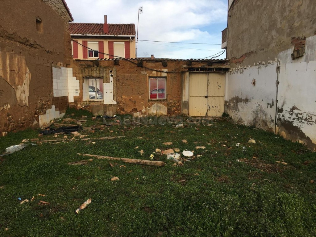 TERRENO URBANO 512 m² en Avenida de León 120 – Carbajal de l - foto 5