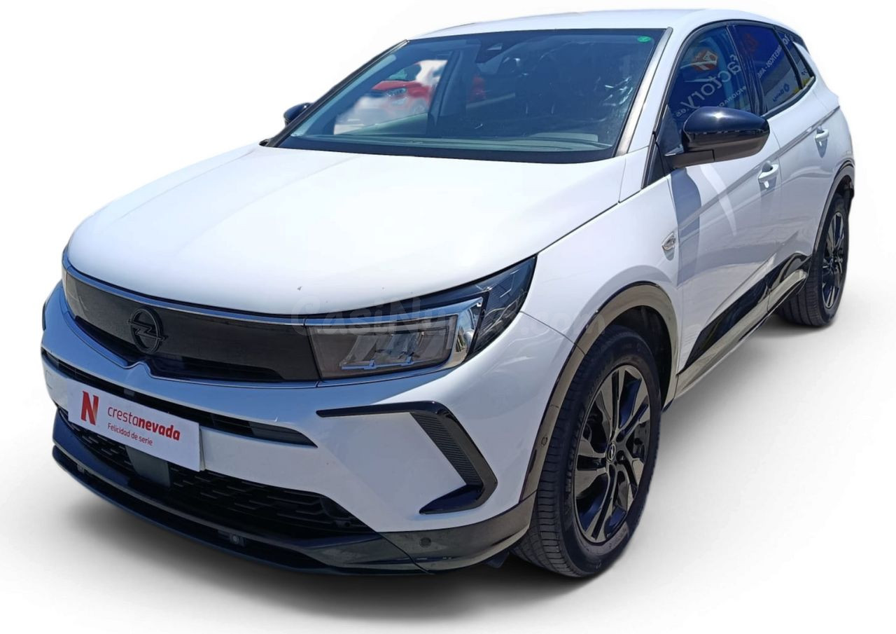 Opel Grandland 1.2T XHT MT6 SS GS