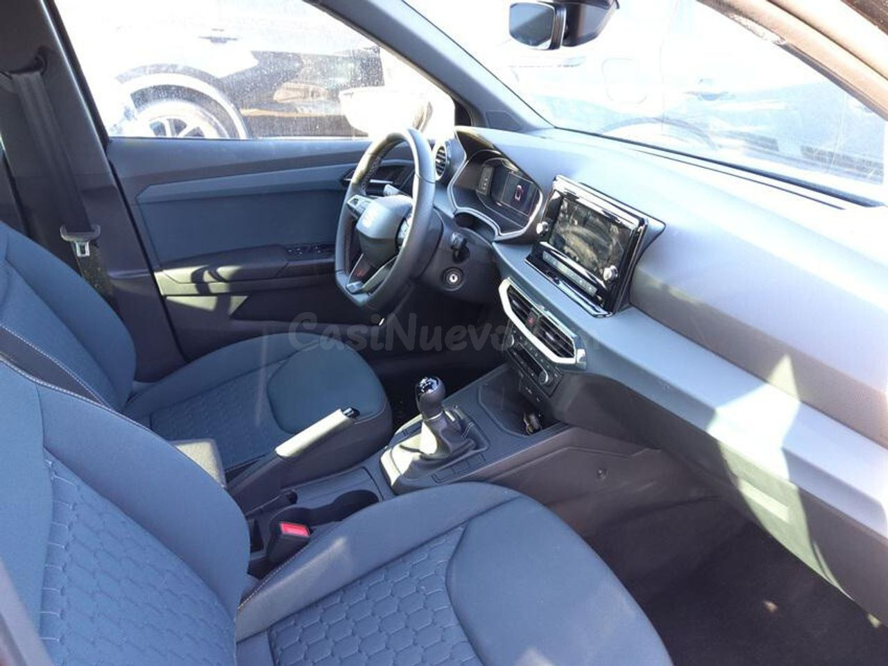 Seat Arona 1.0 TSI 85kW 115CV StartStop Style - foto 3