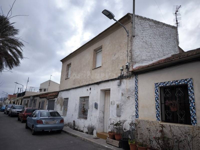 Venta casa en Almoradí (Alicante)