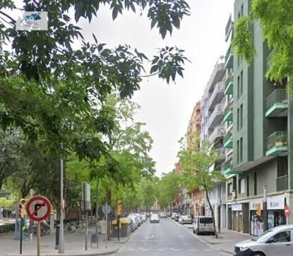 Venta Piso + Plaza de garaje en Girona