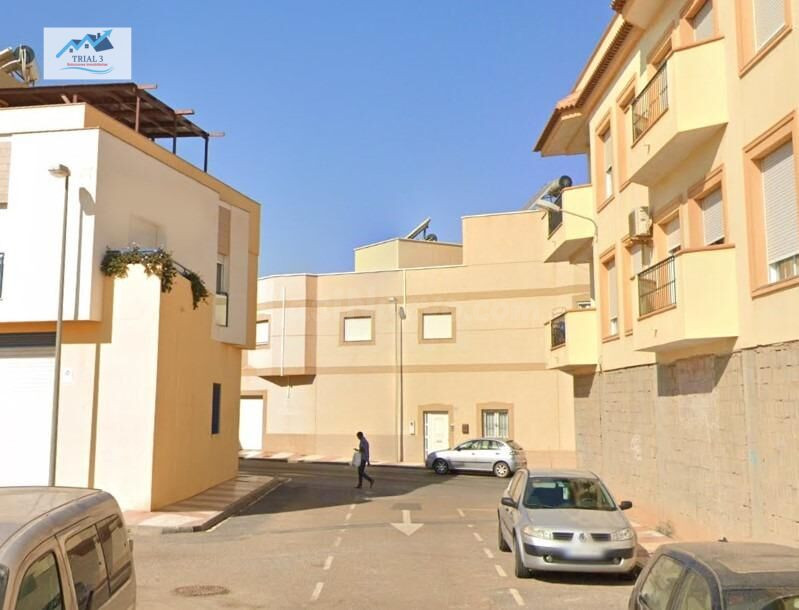 Venta piso en Roquetas de Mar (Almería)