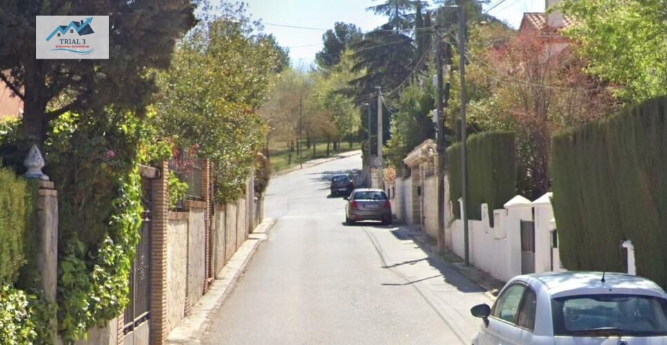 Venta De Casa Independiente En Otura-Granada