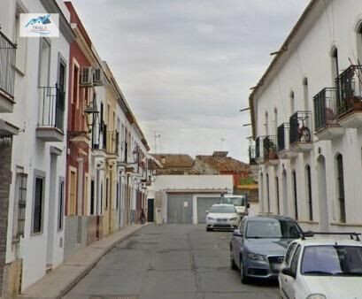 Venta Piso en Hinojos-Huelva