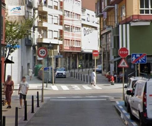 Venta piso en Torrelavega (Cantabria) - foto 2
