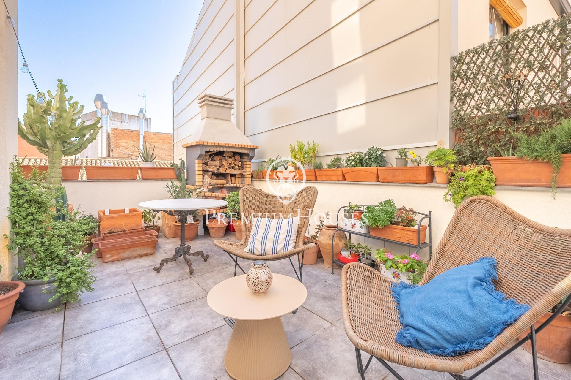 Casa con terraza en Les Casernes