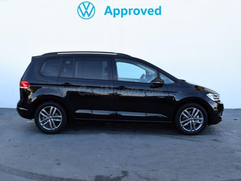 Volkswagen Touran - foto 3