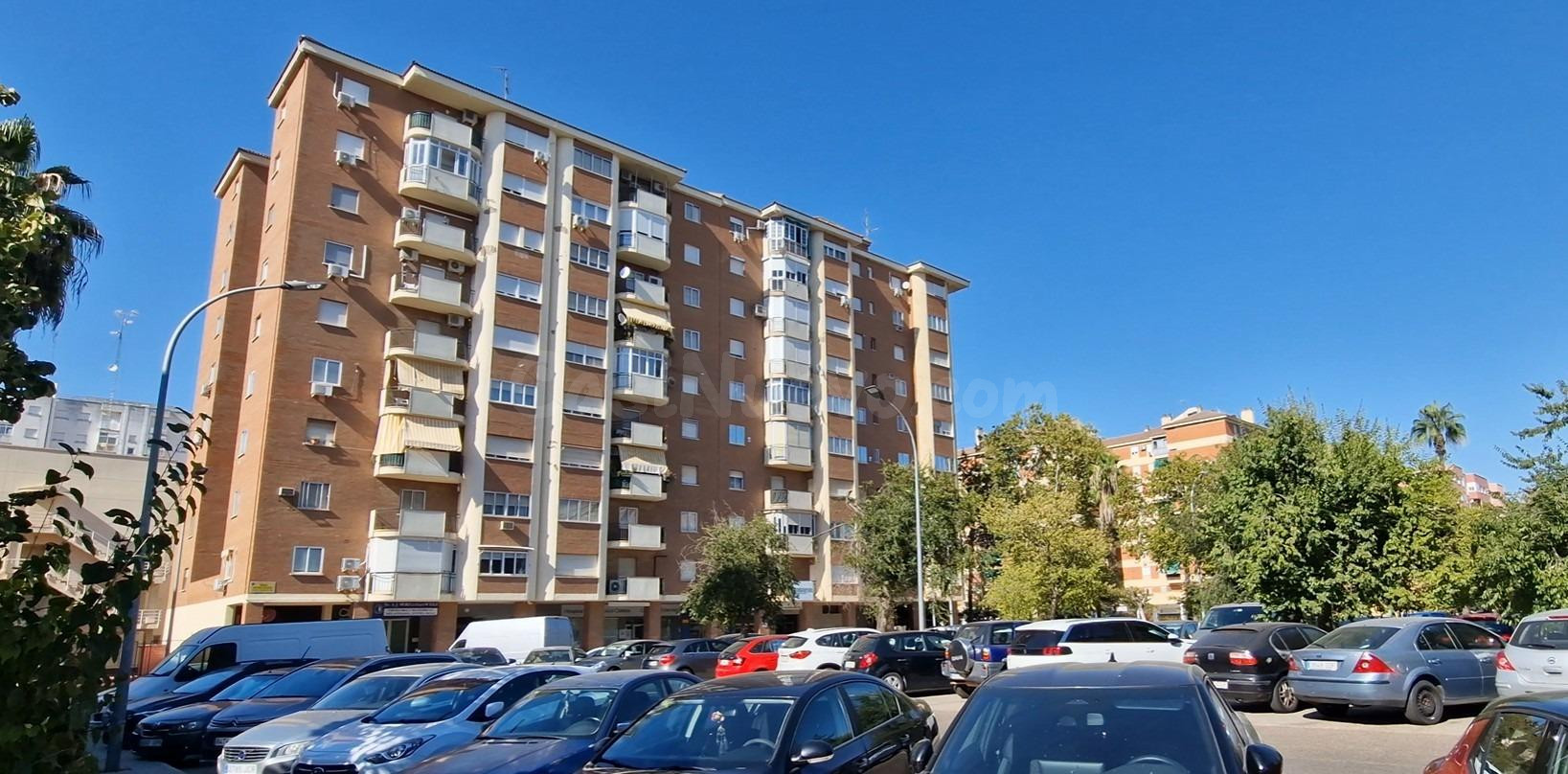 PISO AMUEBLADO DE 4 DORMITORIOS 2 BAÑOS EN ALQUILER EN VALDEPASILLAS, SINFORIANO MADROÑERO