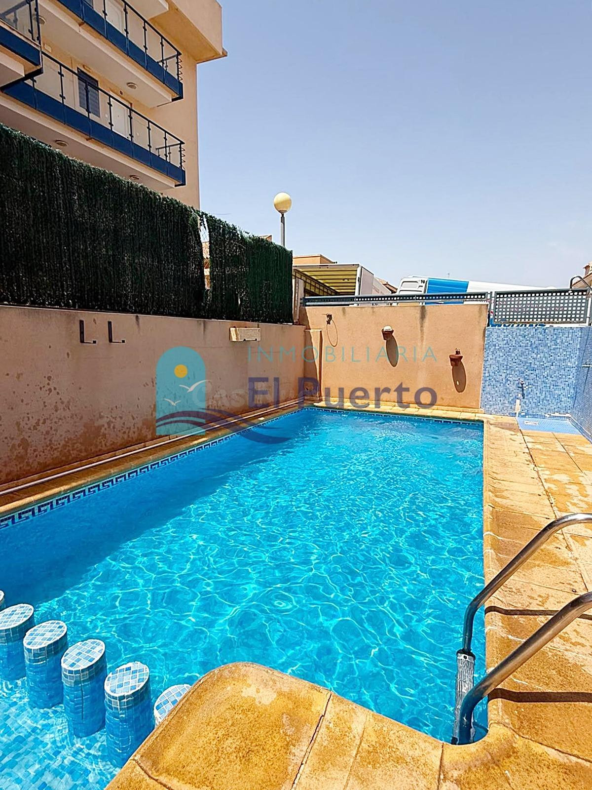 APARTAMENTO CON PISCINA COMUNITARIA EN LA CUMBRE, PUERTO DE MAZARRÓN - REF 1845
