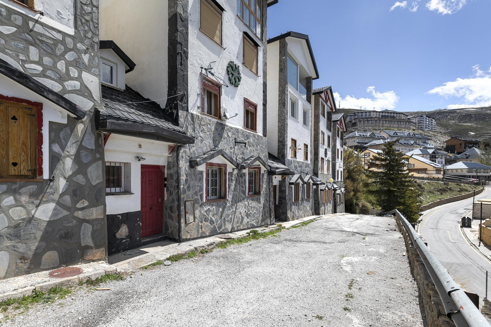 **Activo turístico en rentabilidad – Sierra Nevada | 104 m2 | Operación en marcha** Alerta inversores!