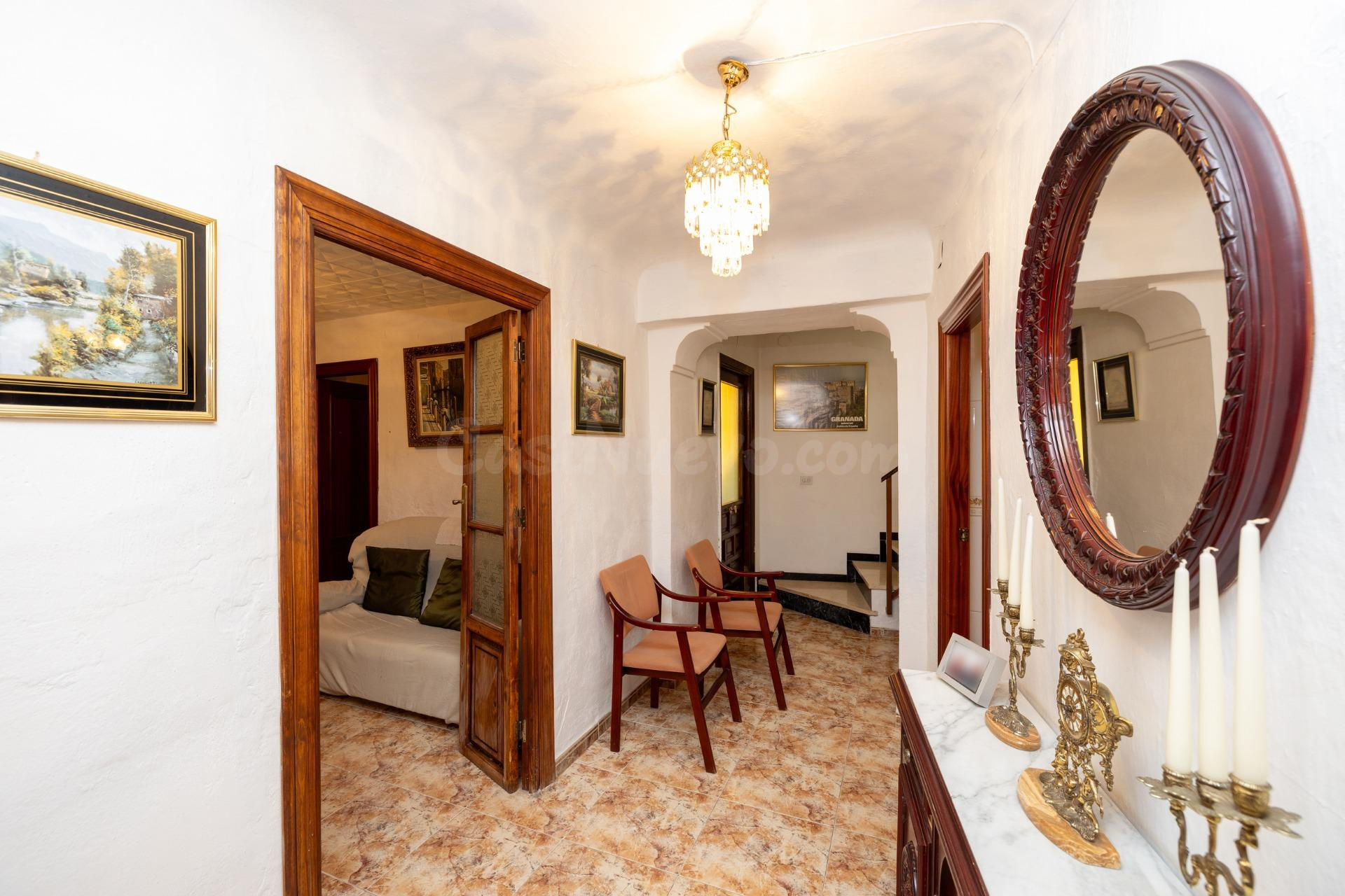 ¡Oportunidad Única en el Valle de Lecrín! Adosado a Reformar por solo €135,000!