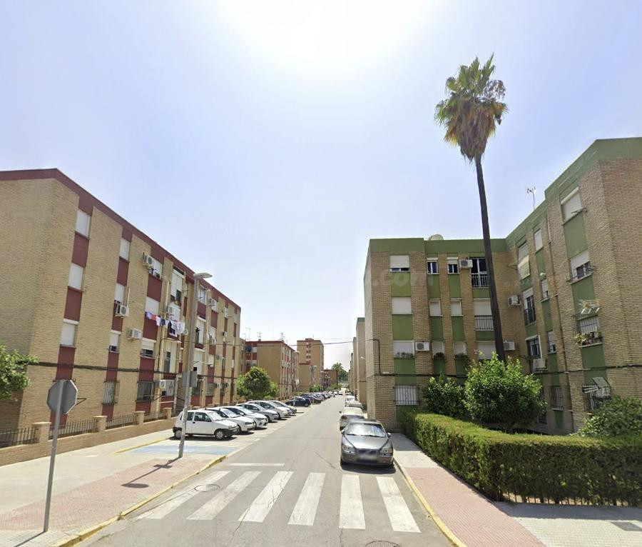 VIVIENDA CASTILLEJA DE LA CUESTA
