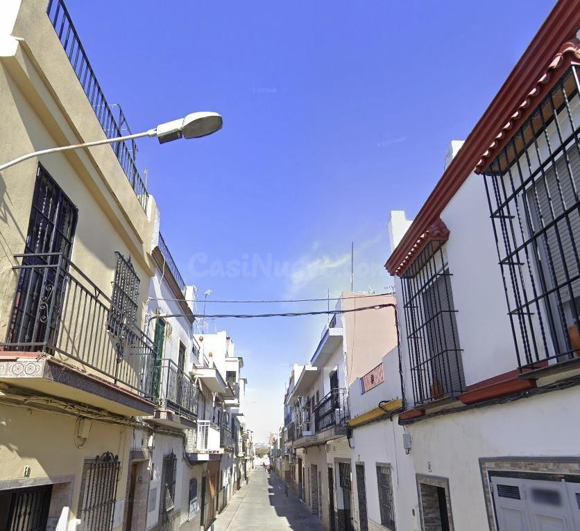 PISO EN TORREBLANCA