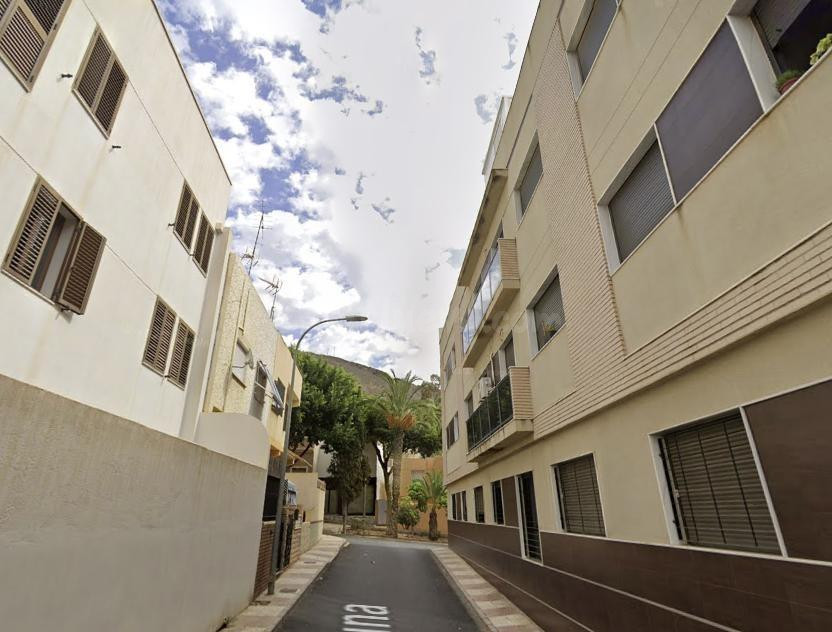 VIVIENDA EN AGUADULCE