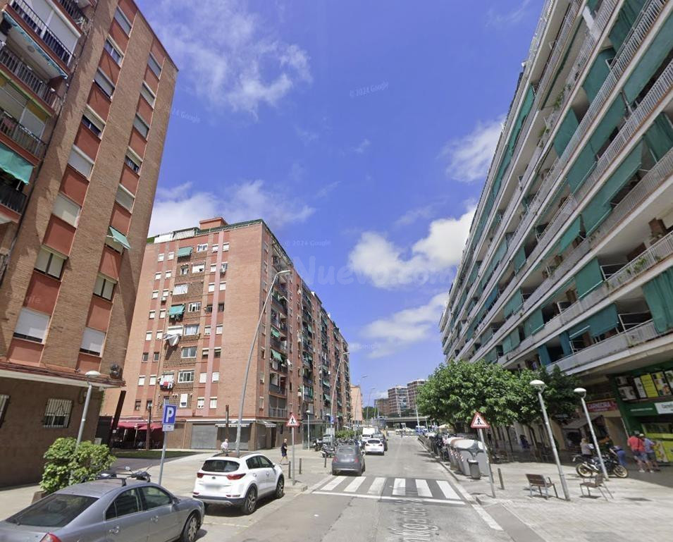 PISO EN BADALONA
